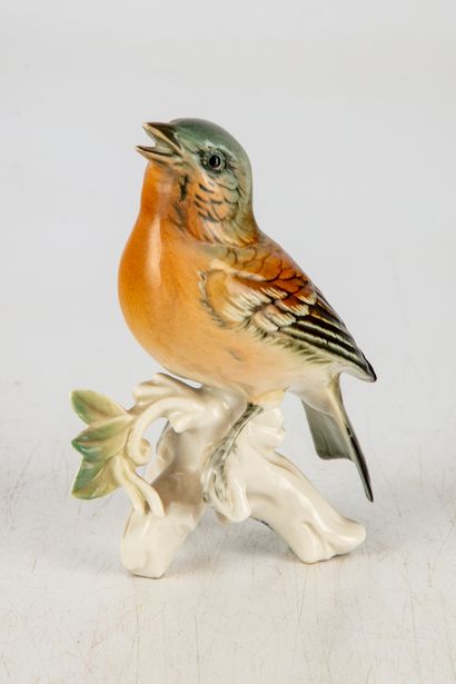 MANUFACTURE KARL ENS Manufacture KARL ENS - SAXE 
Chaffinch, Bird in the air
Polychrome...