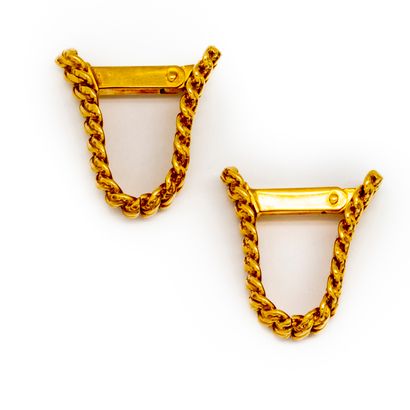 null Pair of yellow gold cufflinks
weight : 12,7 g