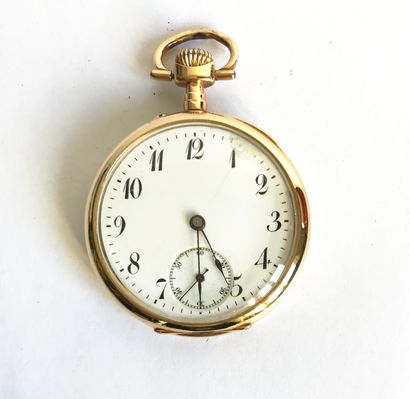 null Large yellow gold round case pocket watch (Hibou hallmark/750th). Dial with...
