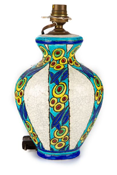 null Charles CATTEAU (1880 - 1966)
Vase transformé en lampe
H. : 21 cm