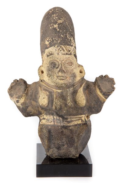 null Statuette pré-colombienne du nord du Pérou en terre cuite polychrome
H. : 22...