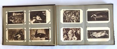 null Album de cartes postales façon cuir croco brun à décor Art Nouveau contenant...