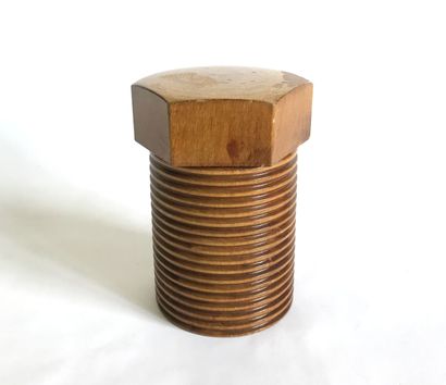 null Amusante boite en bois en forme de boulon
H. : 13 cm