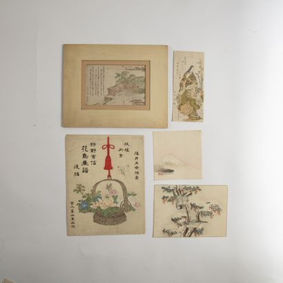null JAPON - XIXe siècle
Ensemble de 13 surimono de différents formats (shikishiban,...