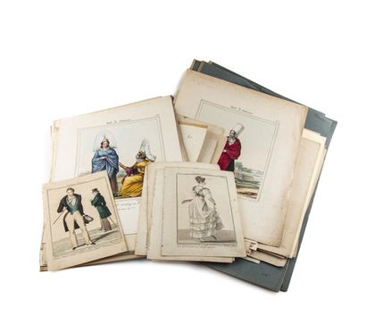 null COSTUME. Un carton renfermant des lithographies en couleurs de costumes normands(Dieppe,...