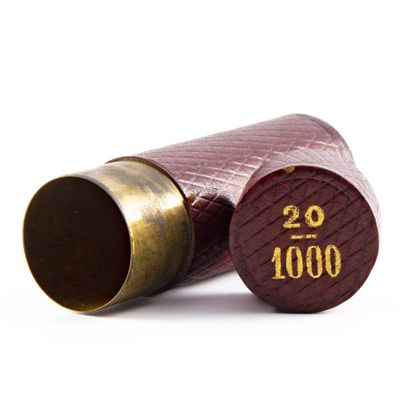 null Etui à pièces en laiton et cuir rouge porte l'inscription "20 - 1000"
H.: 6,8...