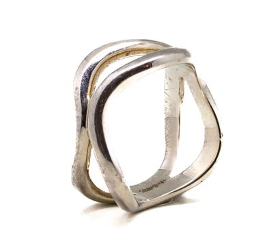 null CHRISTOFLE 
Silver ring, "Rivage" model, formed by two sinuous rings joined...