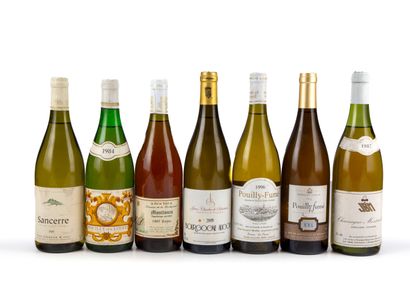 null Set of 7 bottles including : 
- 1 bottle DOMAINE FIGEAT Pouilly fumé 2012
-...
