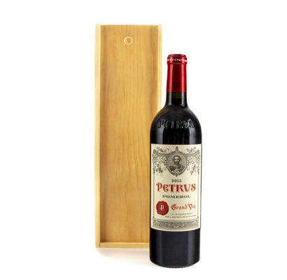 null 1 bottle Château Petrus 2015 Pomerol
(Perfect condition) (Non-original wooden...