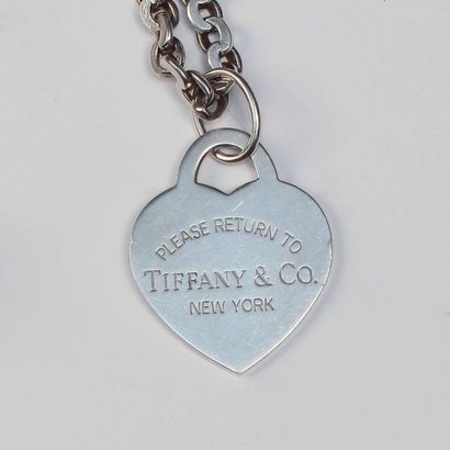 null Médaille TIFFANY avec chaîne en argent 80 cm - Poids 80 gr 