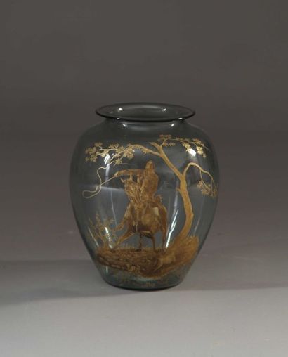 DAUM NANCY Vase boule en cristal à décor...