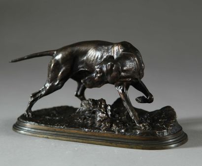 null Pierre Jules MENE ( 1810 - 1879). Lièvre au repos. Bronze à patine brune. Fonte...
