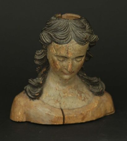 null Buste de saint en bois poly chrome . Époque XIXème siècle. H. : 30 cm ; L. :...