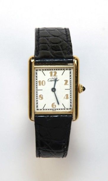 null CARTIER Montre Must modèle TANK vermeil en vermeil (plaqué or sur argent) à...