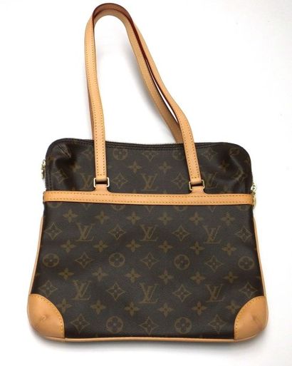 null LOUIS VUITTON Sac " Coussin GM "porté épaule en toile enduite logotée et cuir...