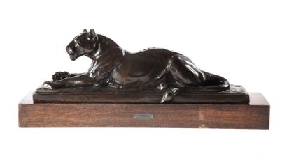 Maurice PROST Maurice PROST (1894-1967)

Lionne couchée

Bronze à patine brun-nuancé...