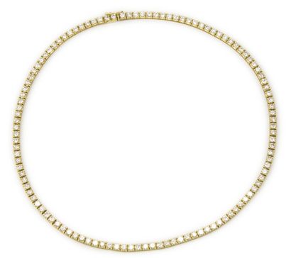 null Collier rivière de diamants monture en or jaune

Poids brut : 19 g.