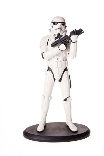 null Attakus Star Wars "Storm Trooper", résine. N° 142/1500. H : 40 cm.