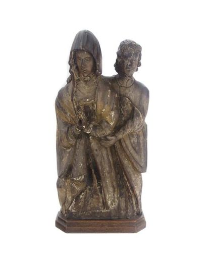 Pieta en bois sculpté et polychromé
