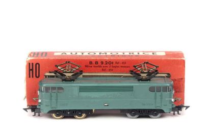 null JOUEF HO - Locomotive BB9.201
REF : 433 dans sa boite d'origine abimée