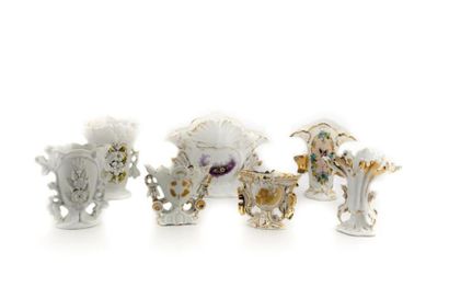 null Ensemble de 7 vases de mariage en porcelaine de Paris
Epoque XIXe siècle