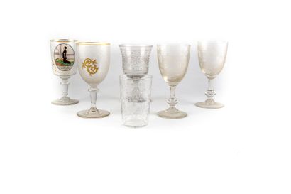 VERRES SOUVENIRS Ensemble de 6 verres de souvenirs en verre et cristal Epoque XIXe...