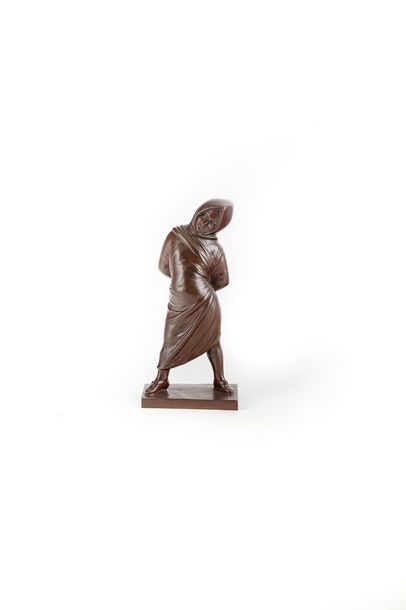Bronze Sculpture L'enfant encapuchonné Bronze à patine brune, fondeur barbedienn...