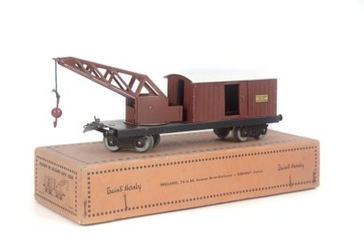 HORNBY HORNBY - Wagon de secours avec grue dans sa boite d'origine