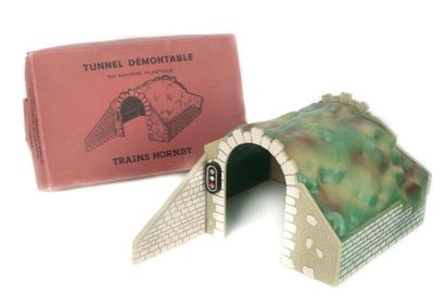 null HORNBY - Tunnel démontable dans sa boite d'origine