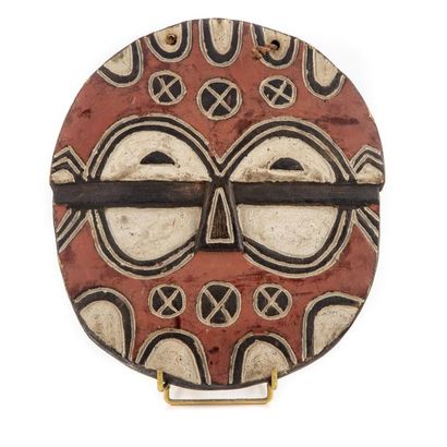 null BURKINA-FASO (?) - AFRIQUE
Deux masques zoomorphzmorphes en bois peint
