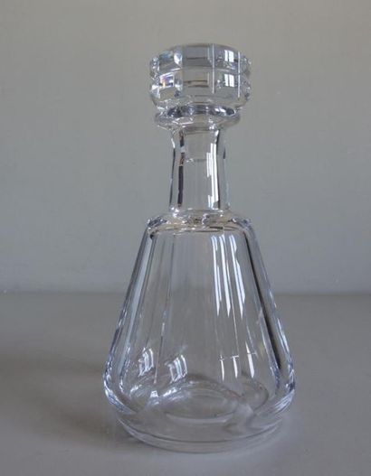 null BACCARAT
Carafe à vin modèle Talleyrand en cristal transparent de forme légèrement...