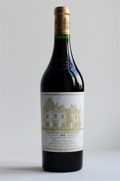 null Chateau Haut Brion, 1er grand cru classé de Graves, 1995.
1 bouteille. 