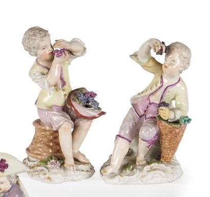 null Meissen
Deux statuettes en porcelaine représentant un enfant vigneron, l'un...