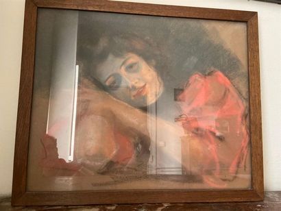 null * G MOURY
Portrait de femme
Pastel sur papier. 
44 x 55 cm 