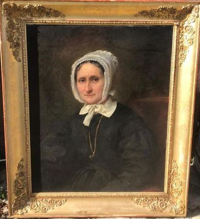 null Ecole française du XIXème siècle 
Portrait de femme au bonnet 
Huile sur toile
72...