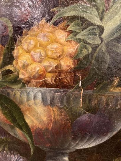 null Suzanne JOUENNE-BOSSEY
Nature morte à la coupe de fruits 
Huile sur toile, signée...