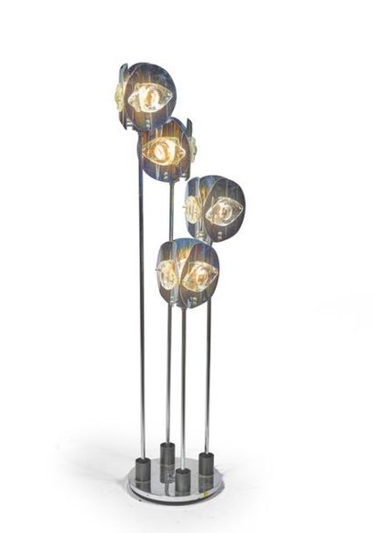 null NICOLA (attribué à)
Lampe de parquet à quatre lumières en aluminium et verre.
H....