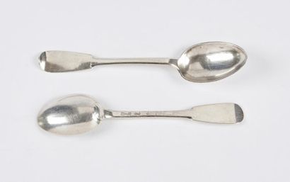 null Two silver teaspoons, plain flat model.
Jurisdiction of TOURS 1781-1789
Master...