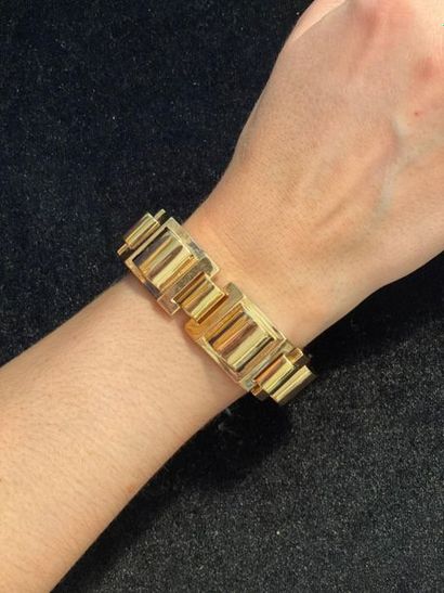 null Bracelet articulé en or rose 750 millièmes, les maillons à décor géométrique...