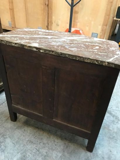 null Slightly glazed narrow COMMODE with inlaid veneer fronts in reserve sheets and...