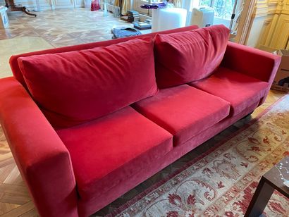 null Pair of beautiful red alcantara sofas 

Modern Work 

Length 240 cm Depth 95...