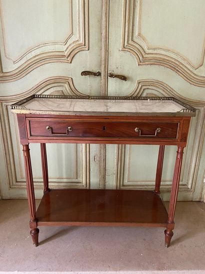 null Mahogany and mahogany veneer CONSOLE sideboard with one drawer in belt form...