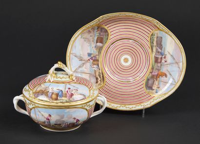 null Sèvres

Ecuelle ronde couverte et son plateau ovale en porcelaine tendre à décor...