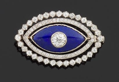 null Brooch in platinum 850 thousandths representing an eye decorated in the center...