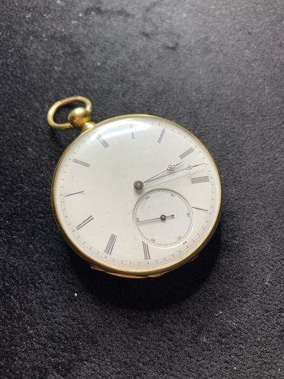 null Pocket watch in yellow gold 750 thousandth, the guilloche bottom, white enamelled...