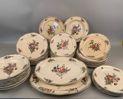 null VILLEROY & BOCH - "Old Strasbourg" model

Earthenware service with contoured...