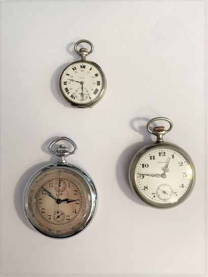 null SET including 

- A silver pocket watch, the white enamelled dial with Latin...