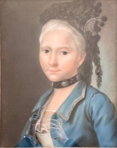 null ECOLE FRANCAISE du XVIIIe siècle 

Portrait de jeune femme au collier 

Pastel...