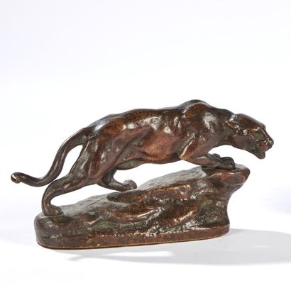 null Clovis Edmond MASSON (1838-1913), d'après

Panthère 

Epreuve en bronze à patine...