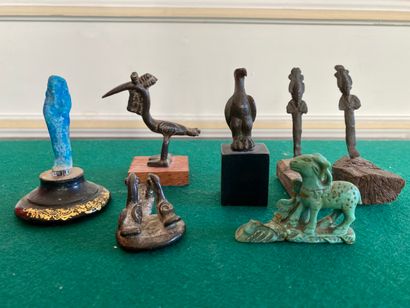 null EGYPTE

Ensemble de sept figurines

Style de la basse éqoque

Haut. : 3 à 6...